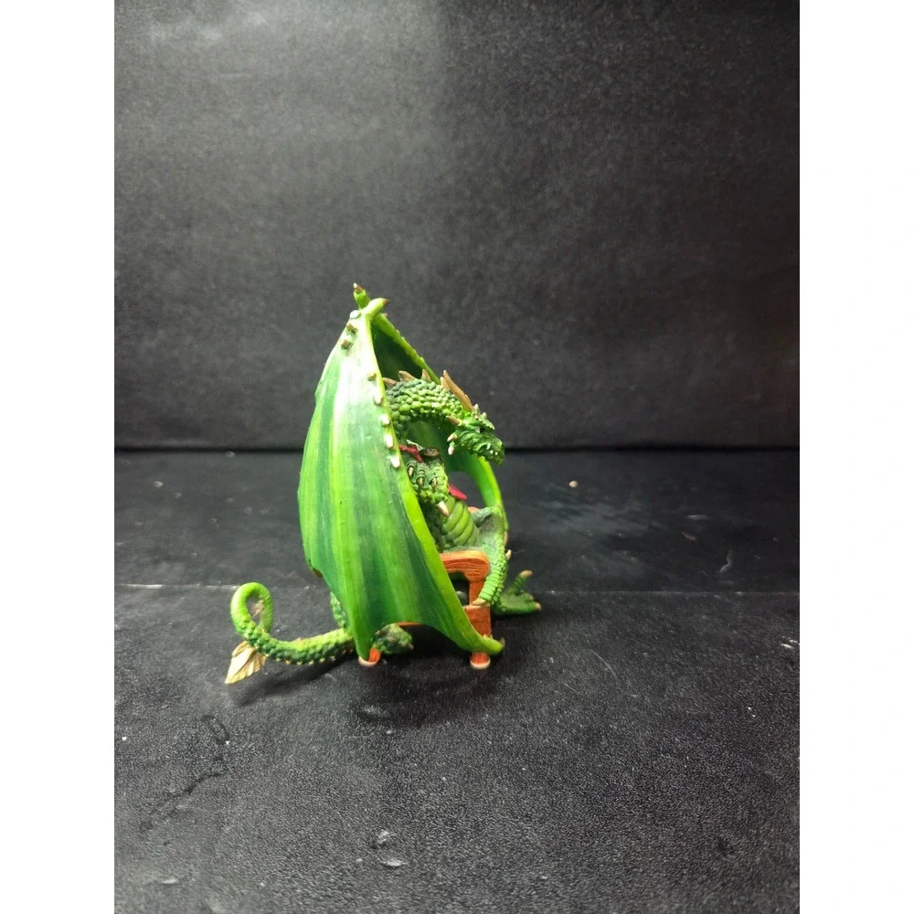 Hamilton Collection Foldin' Freddy, Hold'em or Fold'em Poker, Dragon Figure Flaw